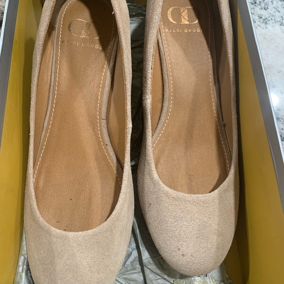 Kelsey dagger size 7 - Picture 2 of 12